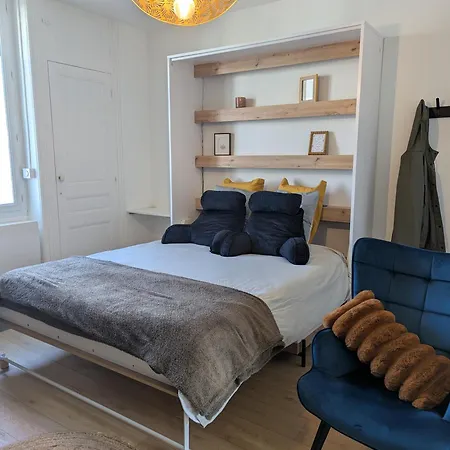 Apartment Le Petit Cocon De Montrond-les-Bains